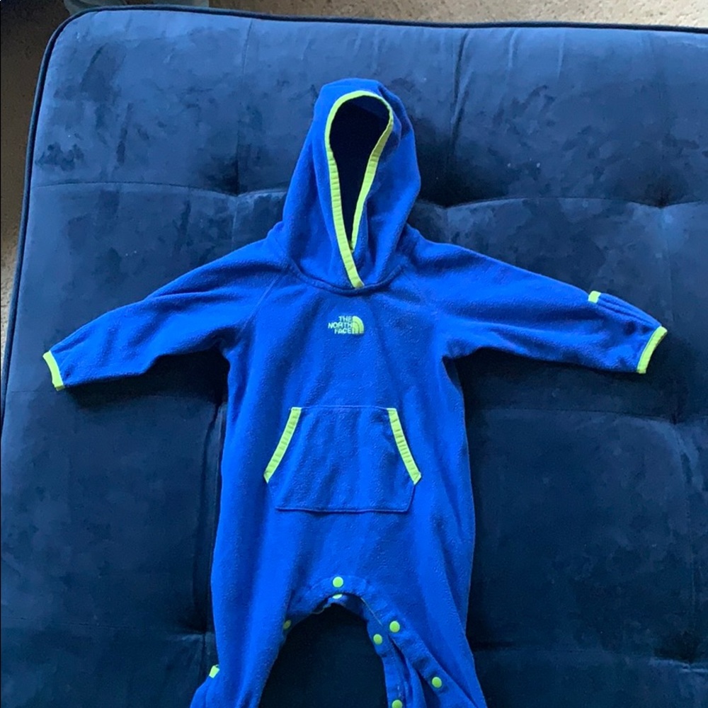 North face infant onesie 3-6 months